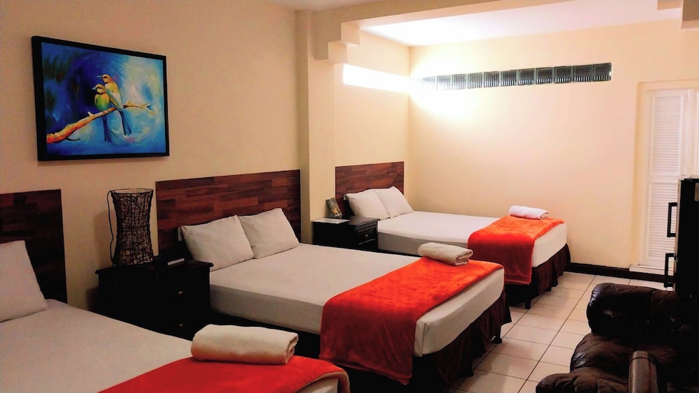 Traditional Triple Room photo 2