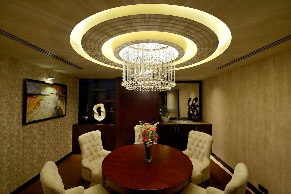 Junior Suite (Lounge Access) photo 2