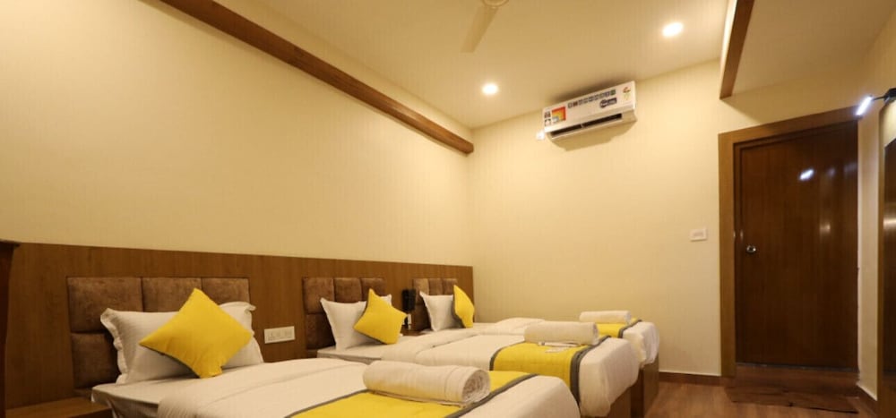 Basic Triple Room photo 3