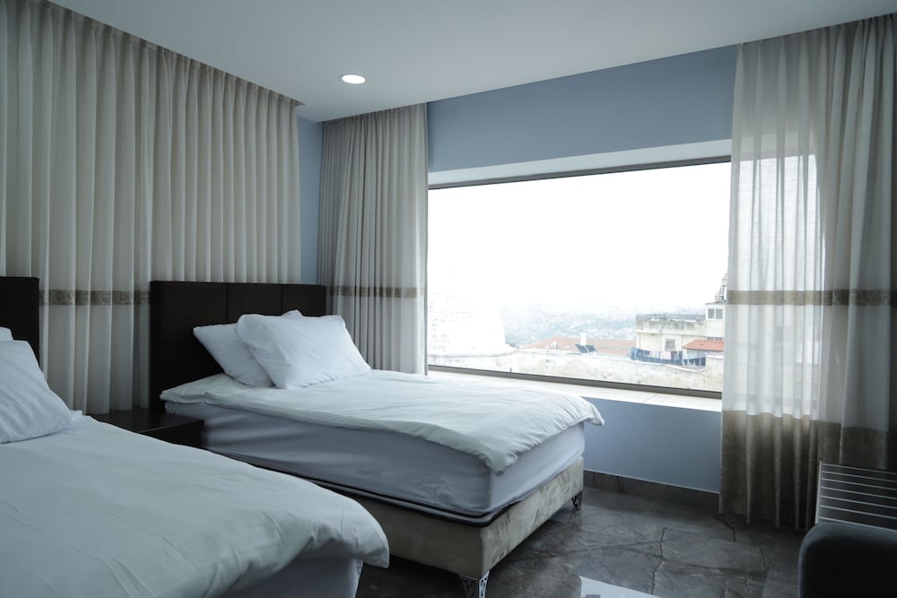 Premium Triple Room - Photo 3