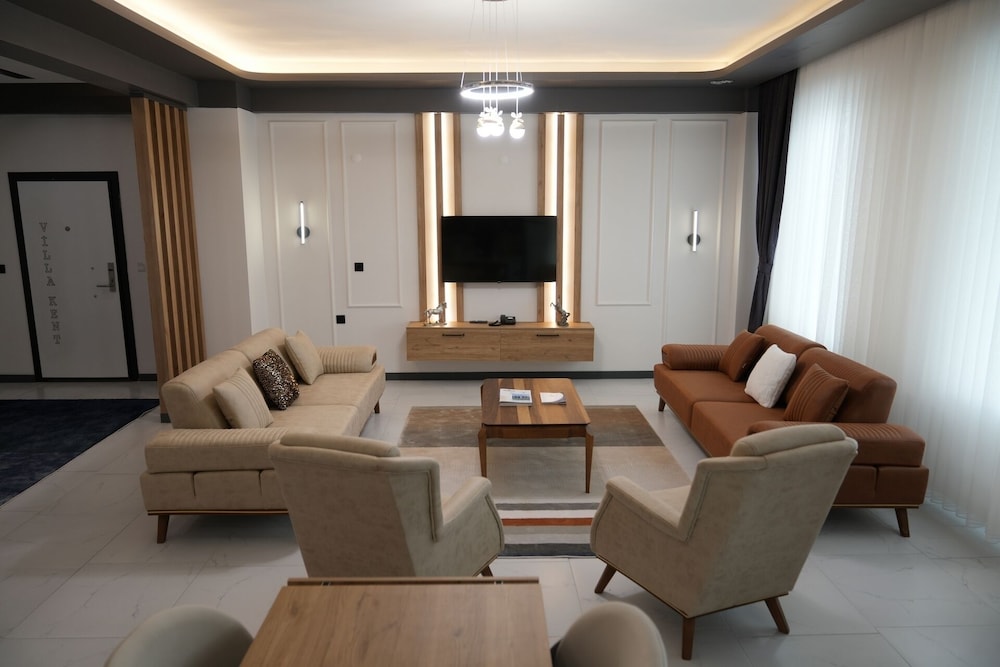 Deluxe Villa