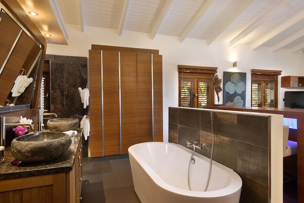 Honeymoon Suite, Private Jacuzzi