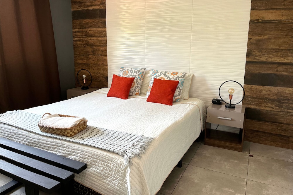 Standard Room, 1 Full Bed photo 1