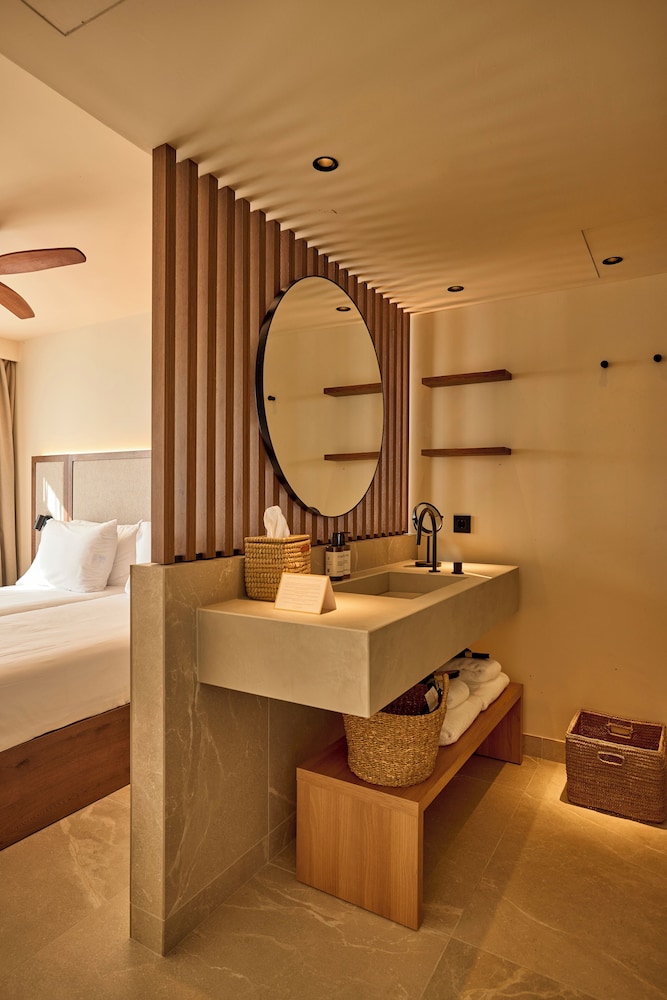 Deluxe Double Room (Mandala)