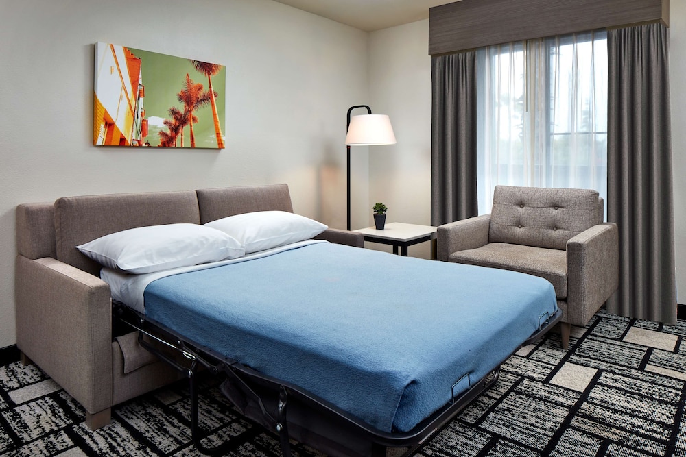 Suite, 1 King Bed, Non Smoking (Living Room;with Sofabed) - Photo 2