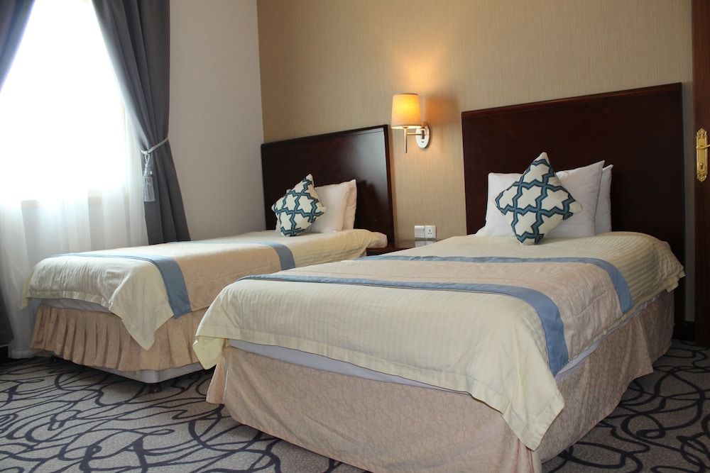 Suite, Multiple Beds (Diplomatic) photo 1