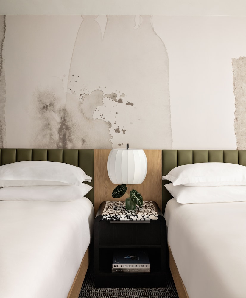 Premium Room, 2 Queen Beds (High Floor)