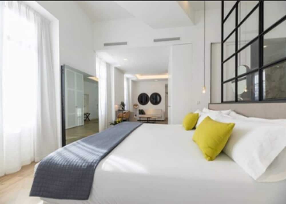 Suite Premier, Balcón