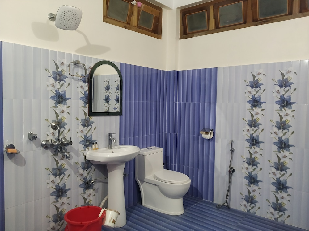 Executive Room - Photo 3