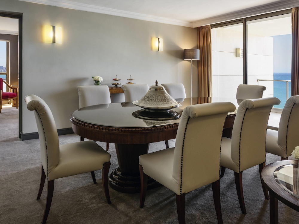 Presidential Suite, 1 King Bed, Sea View photo 3