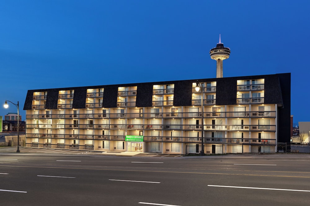 Deluxe Room, 2 Queen Beds, Non Smoking, Balcony (City View, Tower B) photo 3