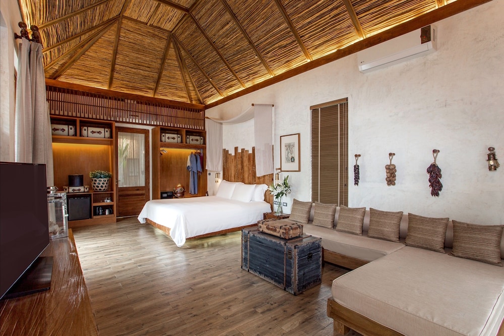 Pool Villa Jacuzzi (24 Hours Use of Room) photo 2