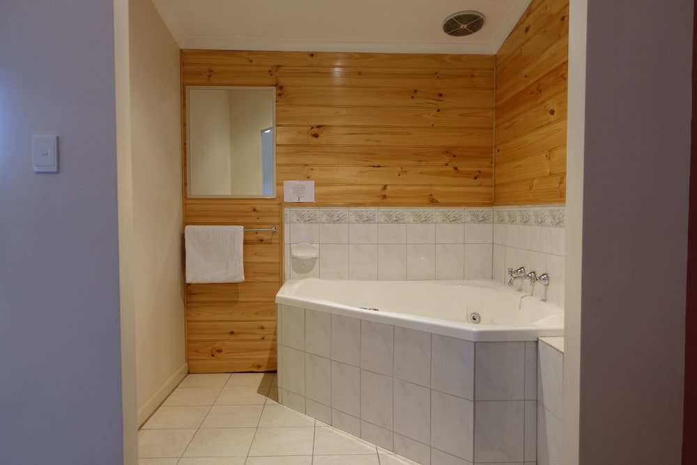 Deluxe Room, Non Smoking, Balcony (Deluxe Spa Room) photo 2