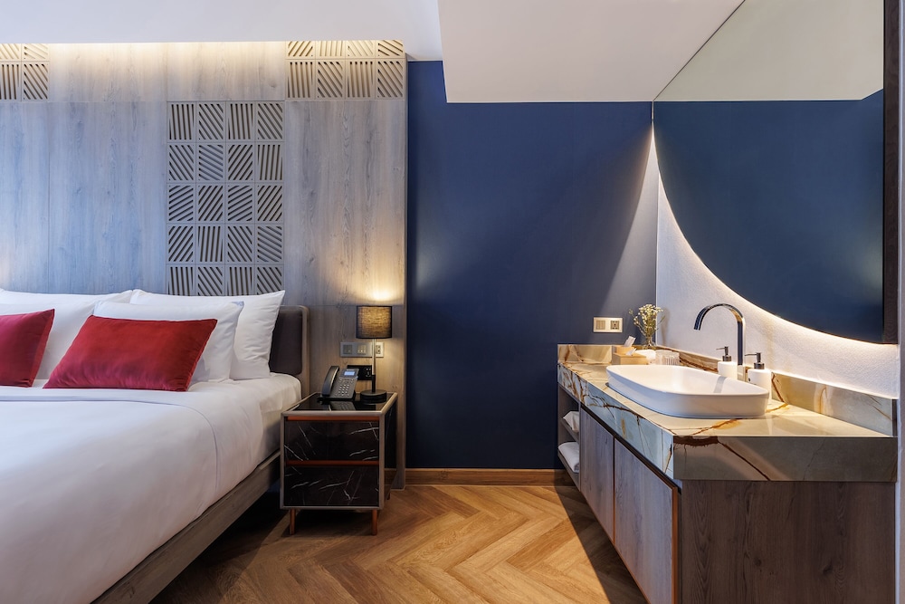 Superior Room (Lamphu) photo 3