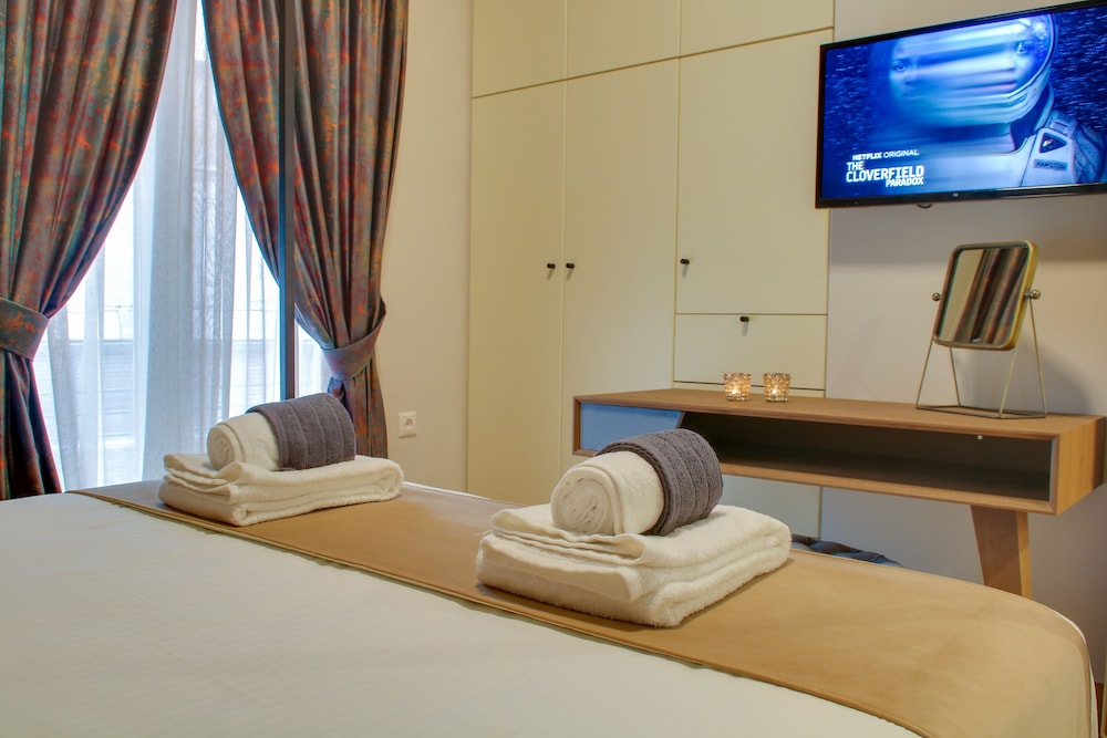 Presidential Apartment, 3 Bedrooms (200) photo 2