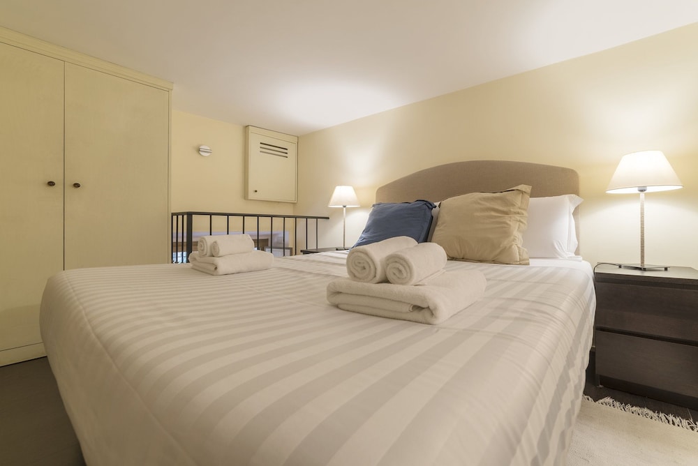 Duplex, 1 Bedroom