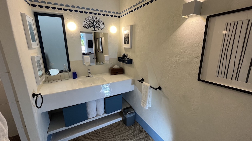 9 Suite Jerónimo with jacuzzi and mountain view photo 3