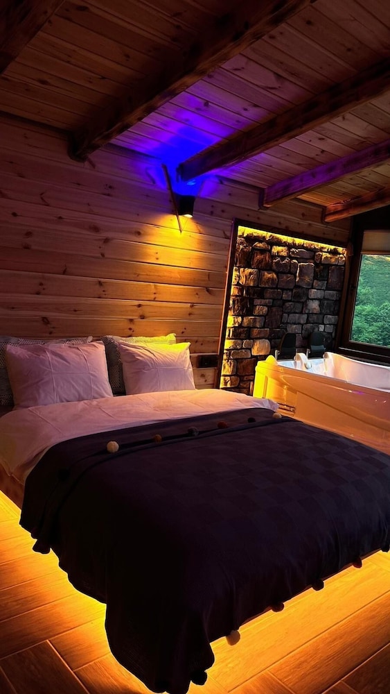 Royal Triple Room