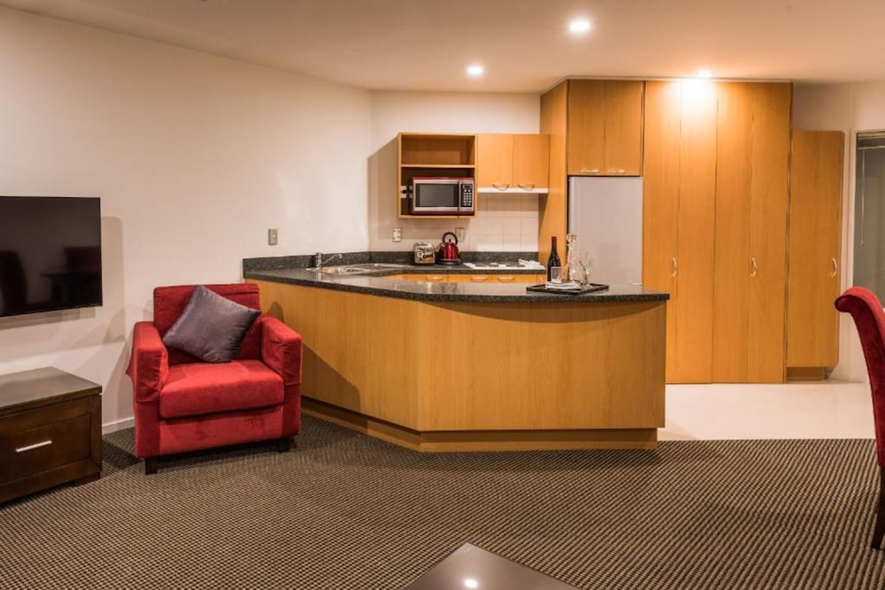 Standard One Bedroom Apartment - Pet Friendly