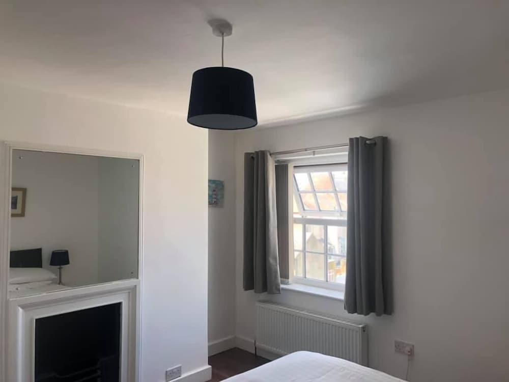 Luxury Apartment, Ensuite, Sea View (Apartment 3 - 8 Berth	) photo 3
