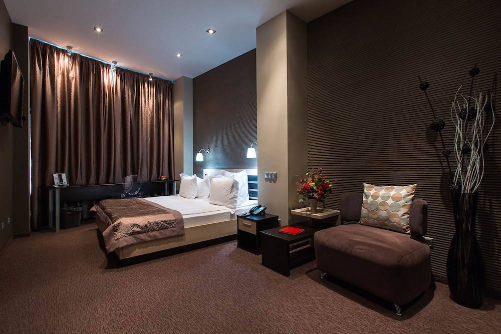 Presidential Suite, Non Smoking, City View photo 2