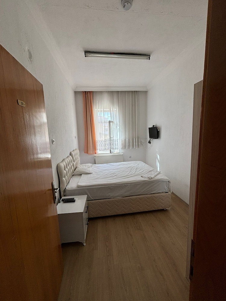 Standard Room photo 1