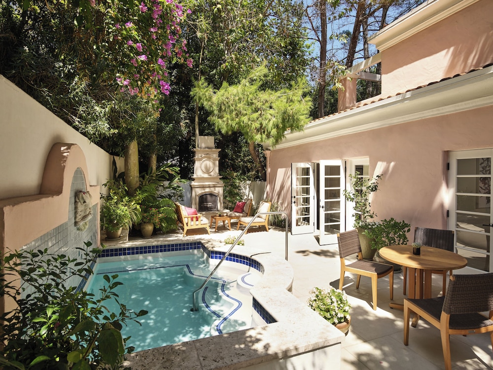 Stone Canyon Suite