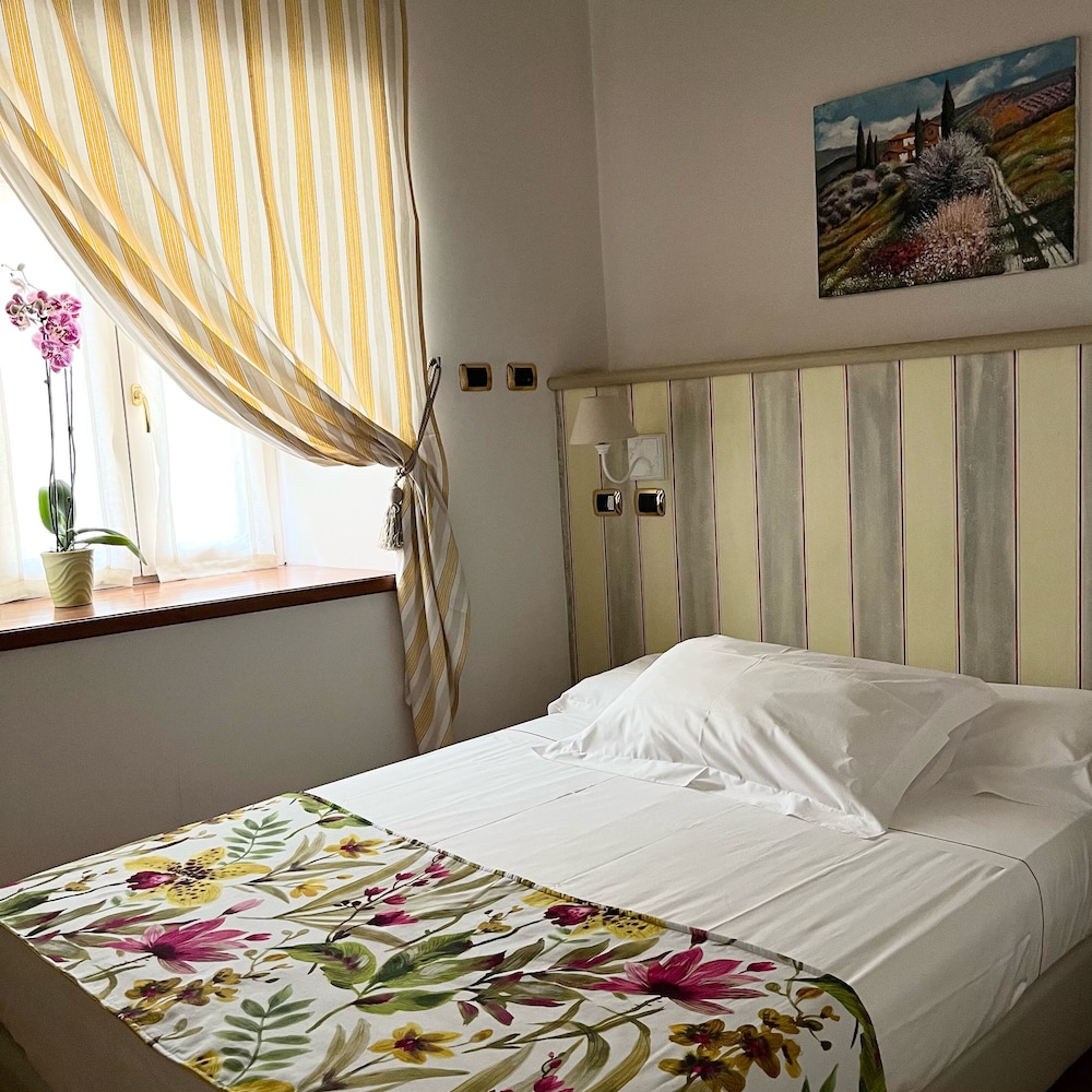 Economy Single Room, 1 Large Twin Bed