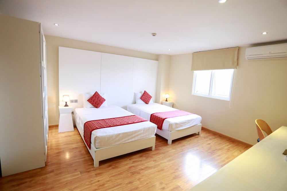 Superior Room, City View