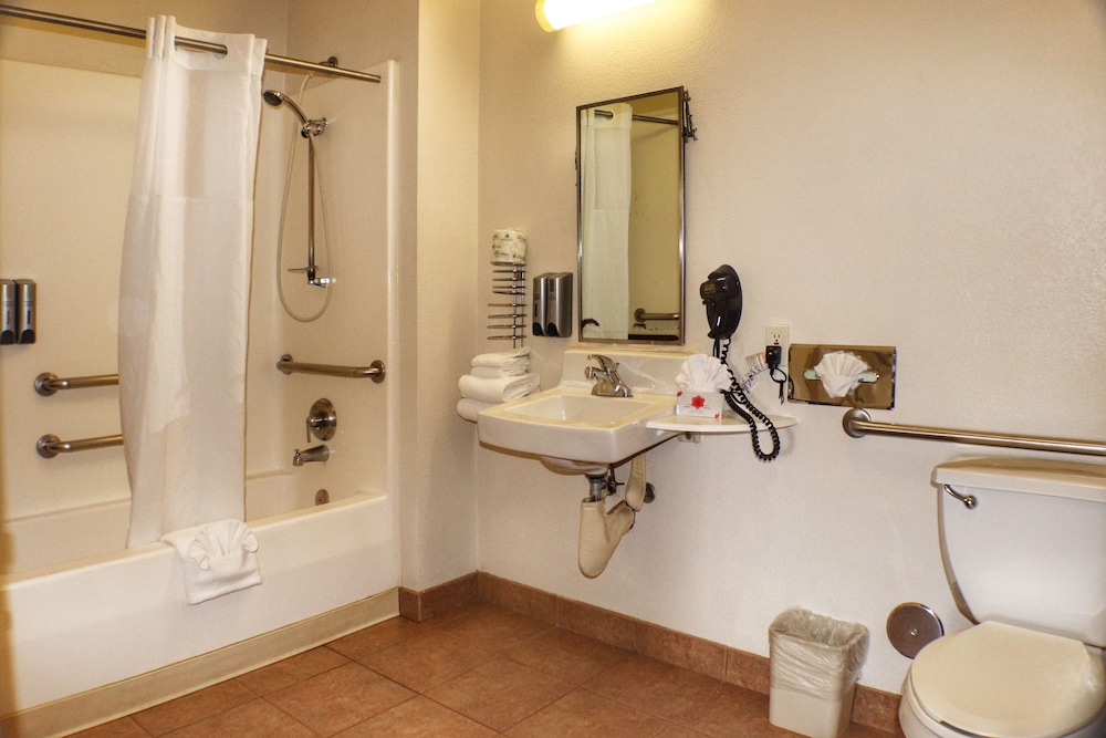 Studio Suite, 2 Queen Beds, Accessible, Non Smoking - Photo 5