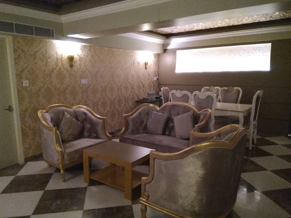 Presidential Suite, 1 Bedroom photo 3
