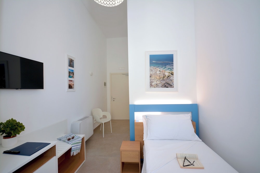 Single Room photo 1