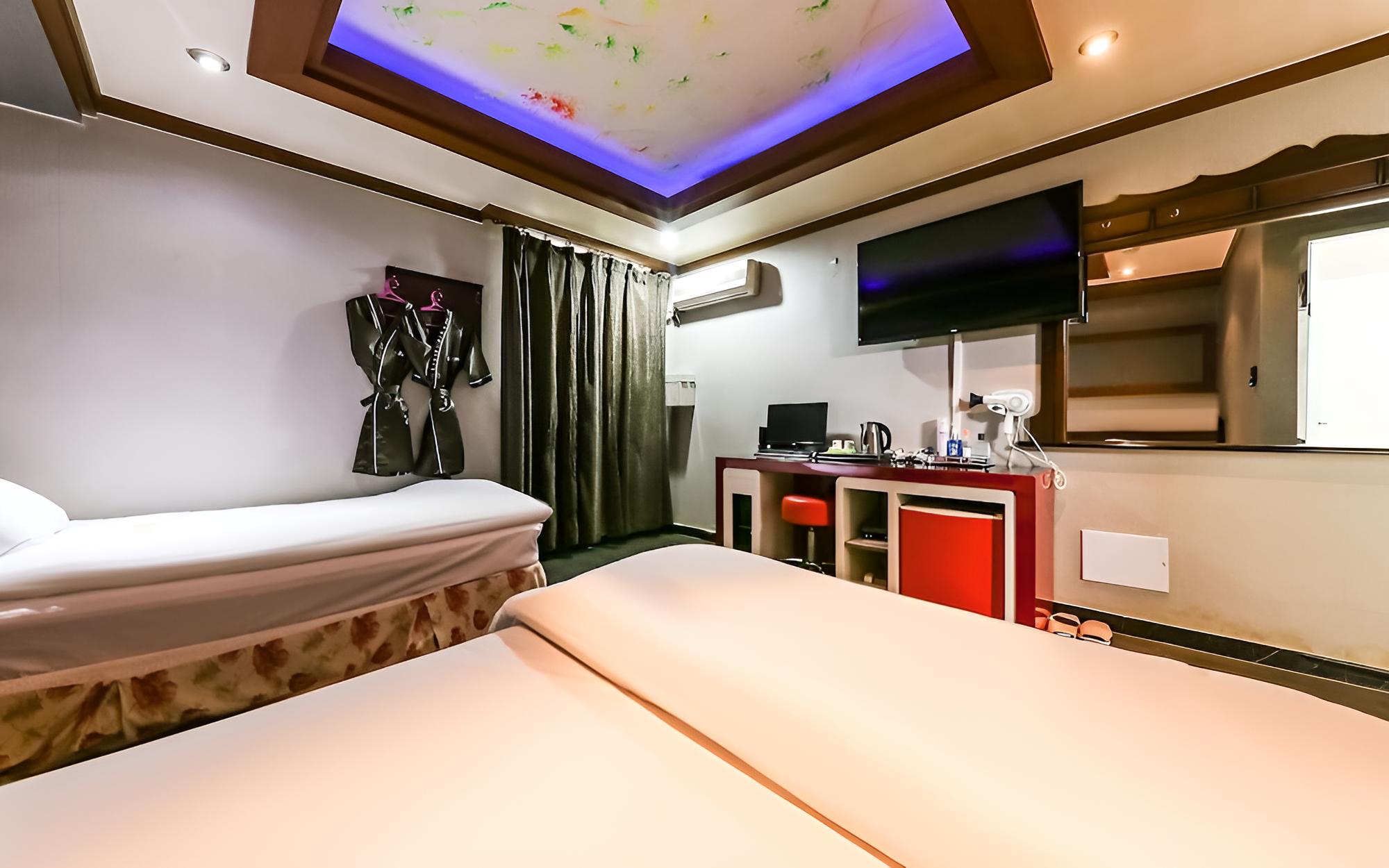 Room (Twin (air cleaner)) - Photo 4