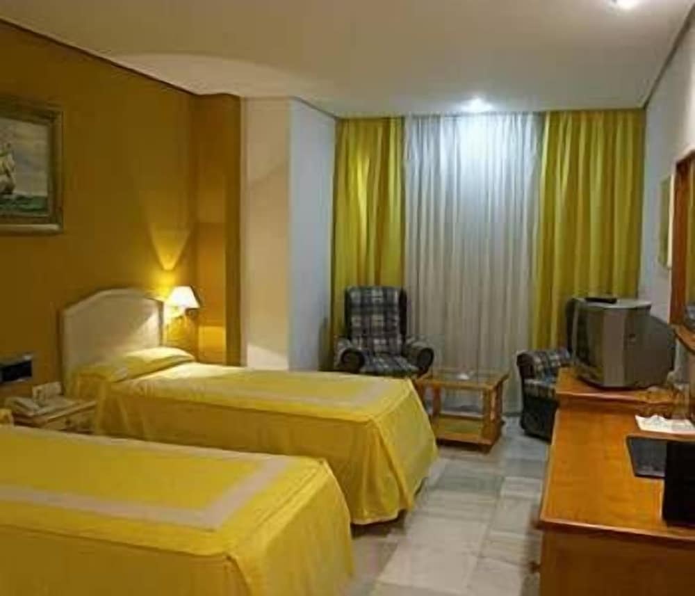 Classic Double Room (SPA) - Photo 6