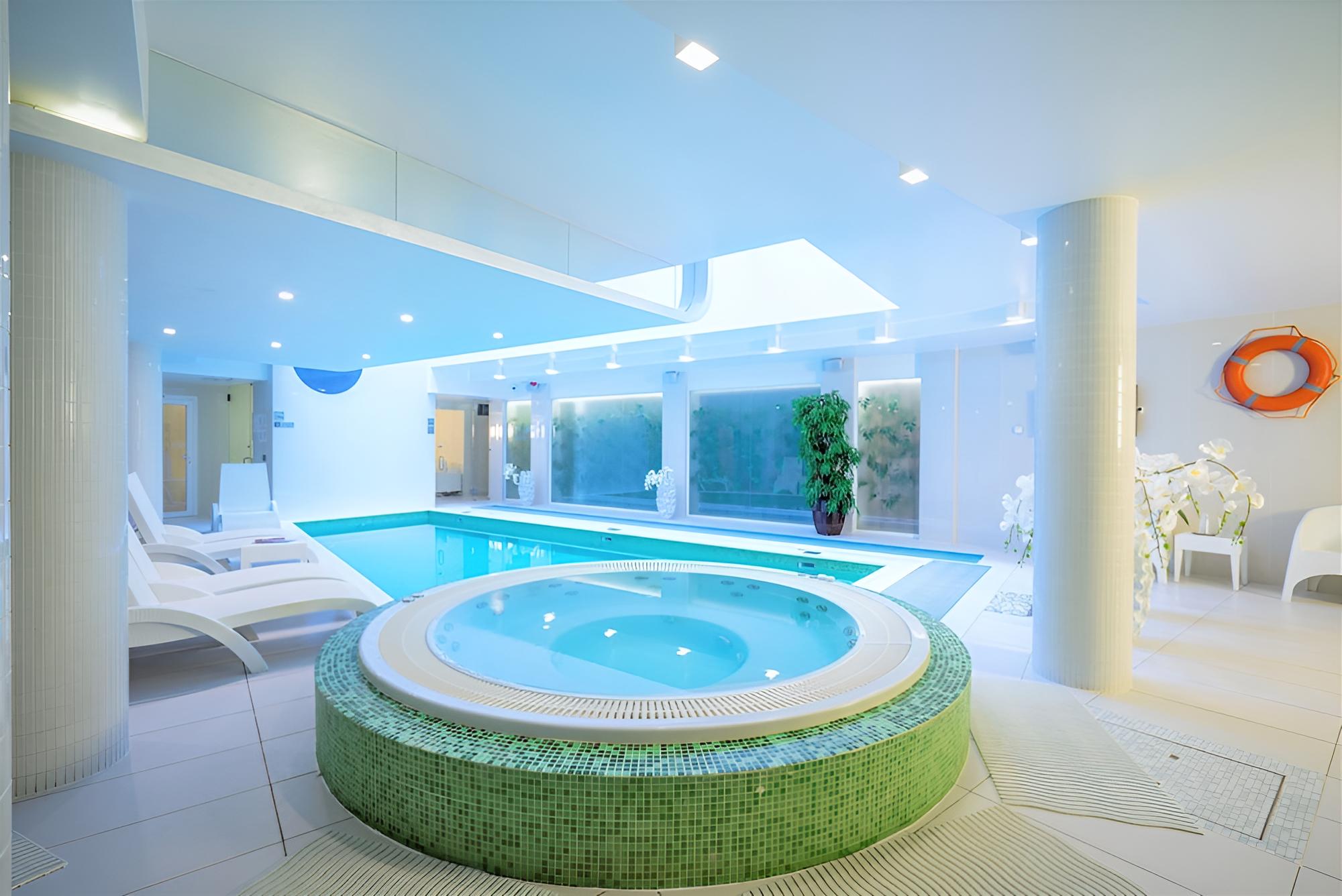 Standard Triple Room Daily Spa Access photo 2