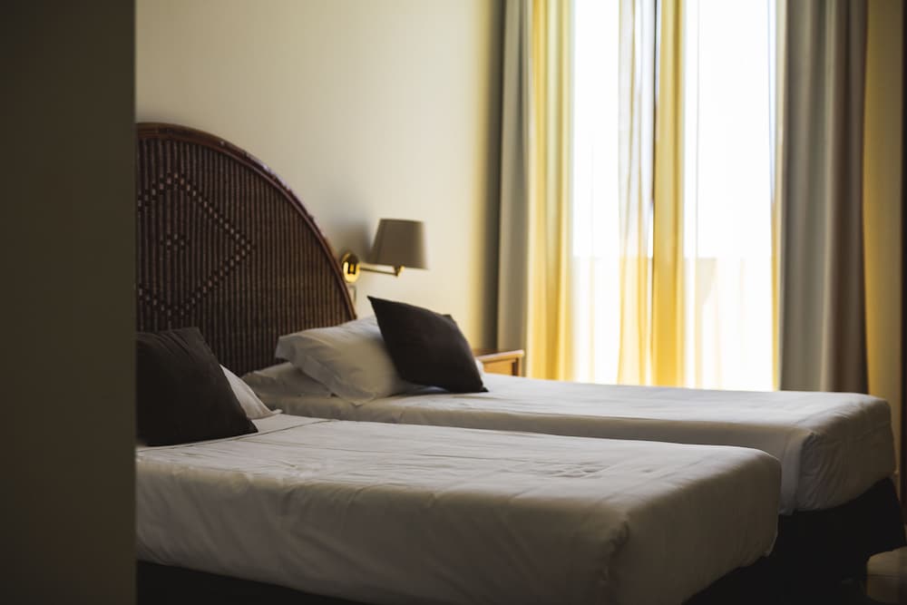 Superior Twin Room photo 2