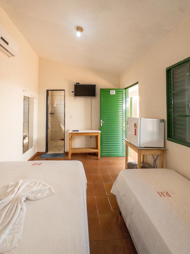 Basic Triple Room, Non Smoking photo 2