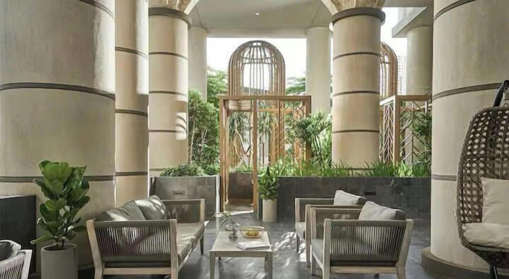 Grand Suite, 1 Bedroom, Club Lounge Access, City View photo 2