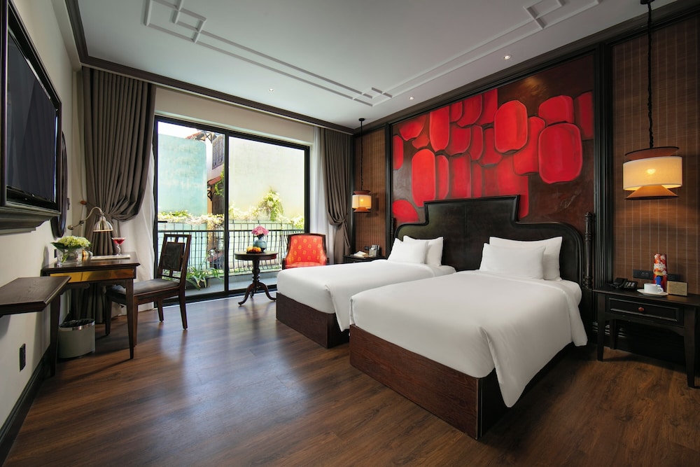 Deluxe Double or Twin Room, Pool View - Photo 3