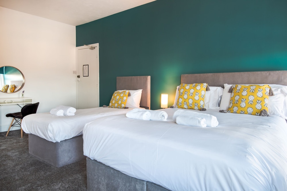 Economy Triple Room, Ensuite (Family room) photo 2