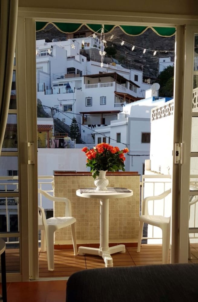 Apartment, 1 Bedroom, Smoking, Balcony