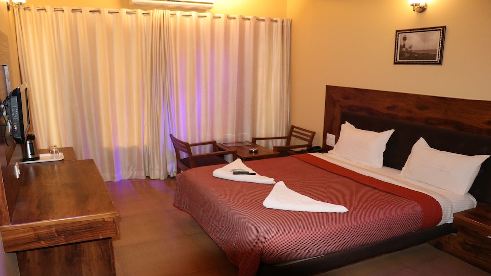 Deluxe Single Room, City View, Garden Area photo 3