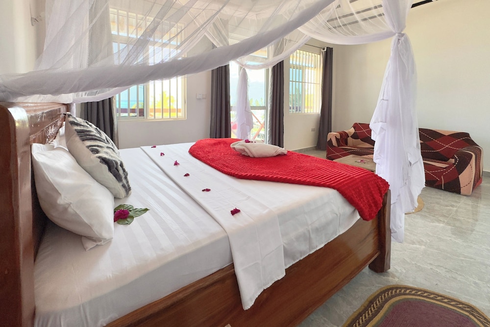Deluxe Double Room, 1 King Bed, Ocean View photo 1