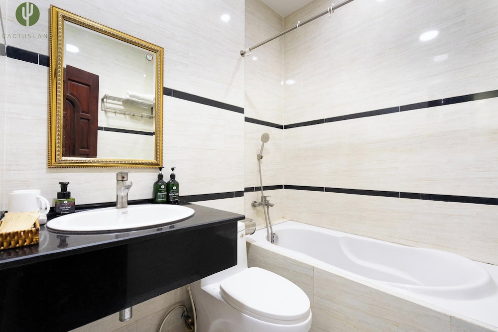 Deluxe Room, City View photo 2