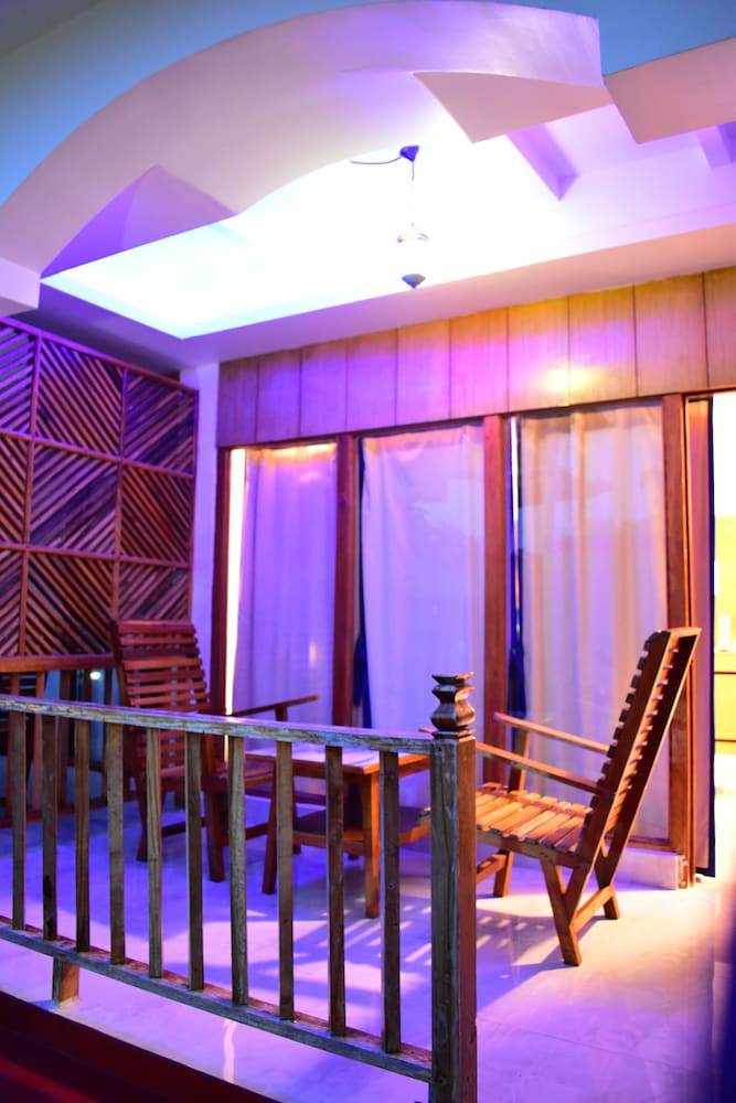 Deluxe Double Room, Balcony, Garden View photo 2