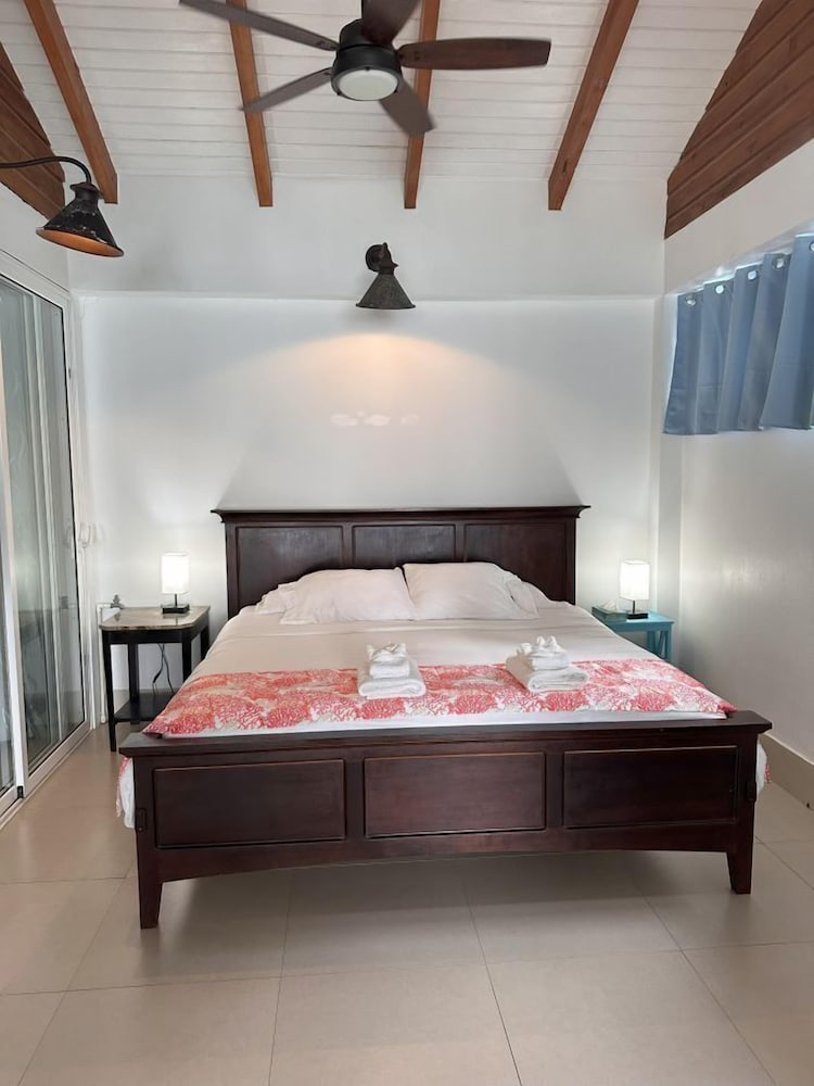 Deluxe Apartment, 1 Bedroom, Kitchenette, Sea View photo 2