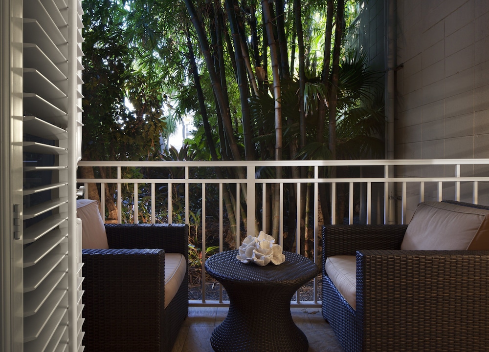 Room, 2 Queen Beds (Lanai) - Photo 7