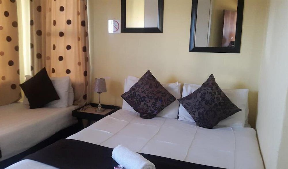 Double Room (Lazare) photo 3