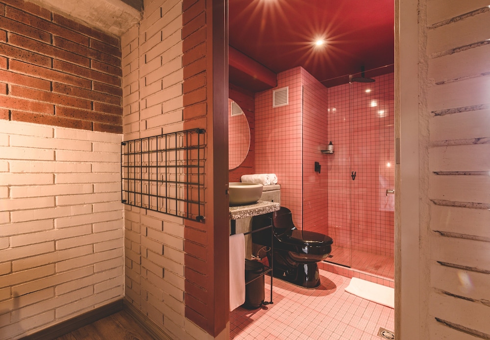 Standard Double or Twin Room - Photo 21
