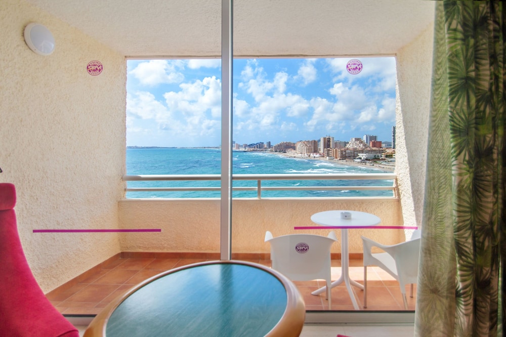 Family Room, Terrace, Sea View